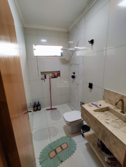 Sobrado pr&oacute;ximo &agrave; Sabi&aacute;