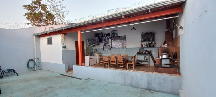 CASA NO BAIRRO COHAB