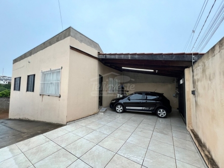CASA NO JARDIM PINHEIROS