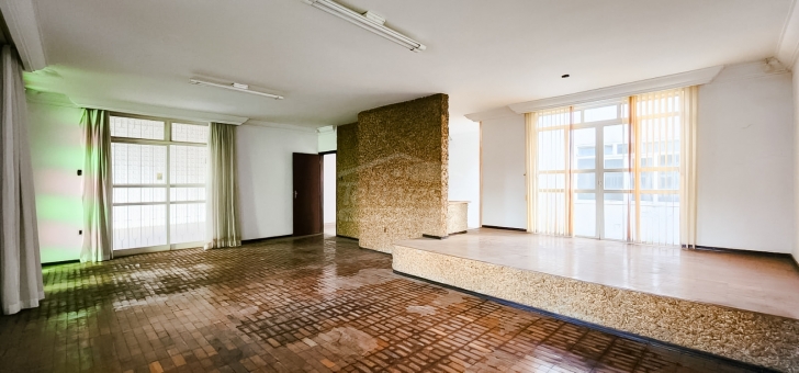 Casa - Bairro Centro