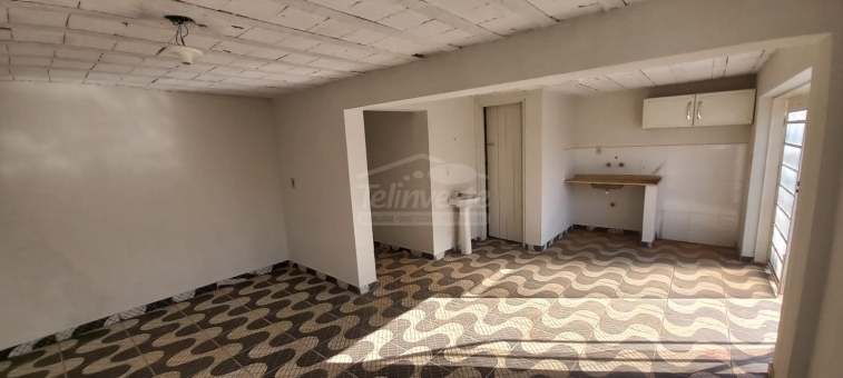 CASA NO CENTRO NO GL&Oacute;RIA
