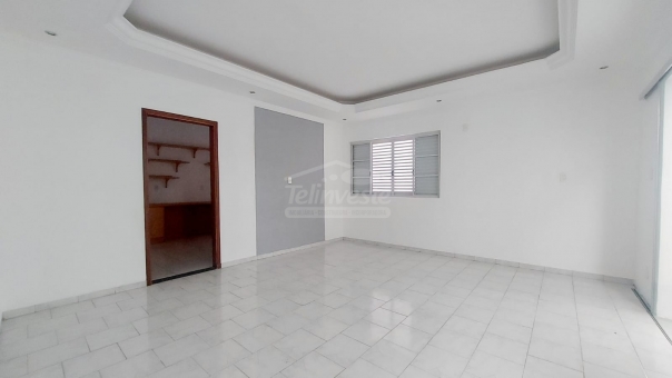 CASA NO BAIRRO BELA VISTA EM PASSOS MG