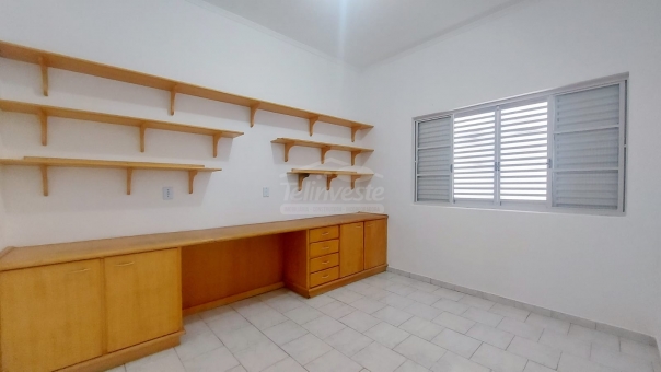 CASA NO BAIRRO BELA VISTA EM PASSOS MG