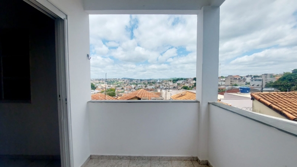 CASA NO BAIRRO BELA VISTA EM PASSOS MG