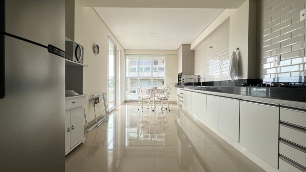 APARTAMENTO CENTRAL