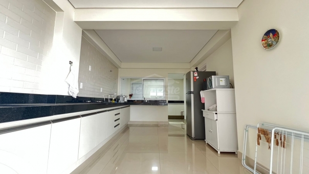 APARTAMENTO CENTRAL