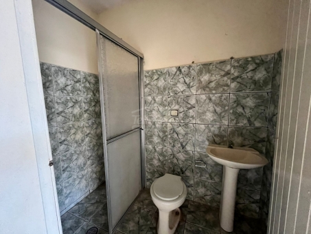 CASA A VENDA NO BAIRRO CARMELO
