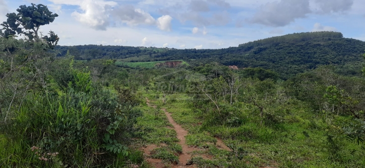 EXCELENTE FAZENDA A VENDA EM FORMIGA