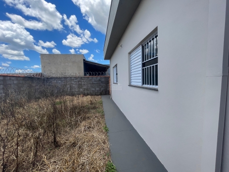Casa no Jardim Floren&ccedil;a 