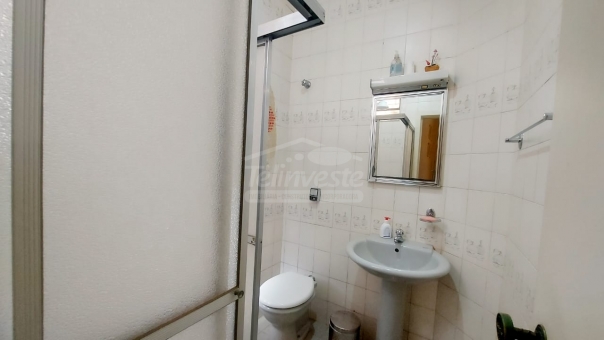 CASA NO CENTRO DE PASSOS/PROXIMO AO CPN 
