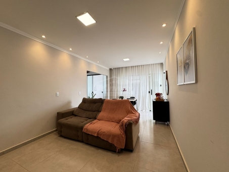 CASA A VENDA - BAIRRO VILA BETINHO