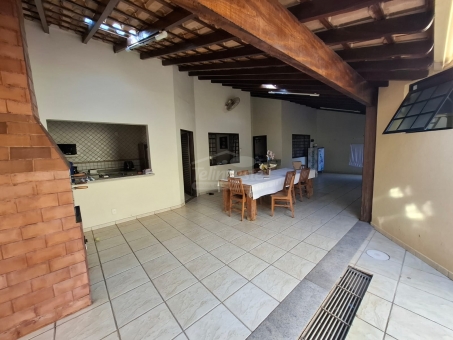 CASA NO BELA VISTA