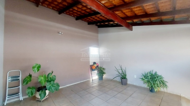 CASA NO BAIRRO VILA RICA 