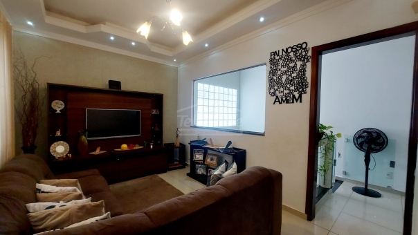 CASA NO BAIRRO VILA RICA 