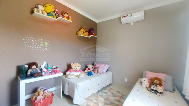 CASA NO BAIRRO VILA RICA 