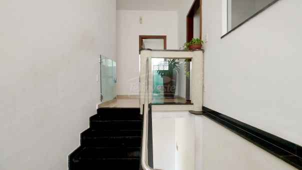 CASA NO BAIRRO VILA RICA 