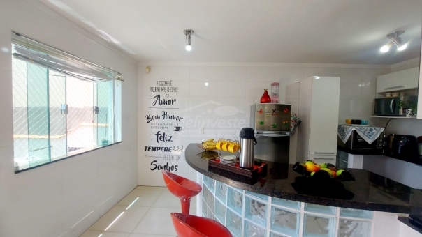 CASA NO BAIRRO VILA RICA 