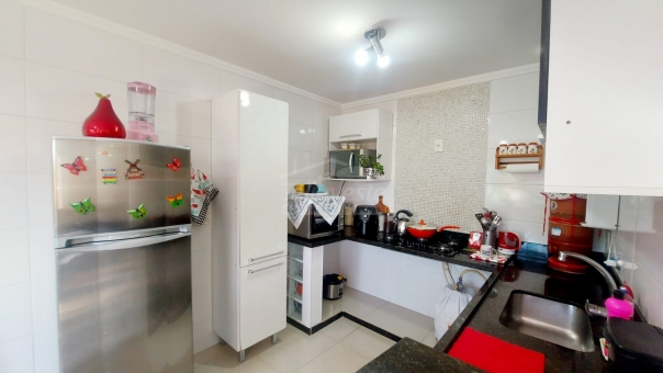 CASA NO BAIRRO VILA RICA 