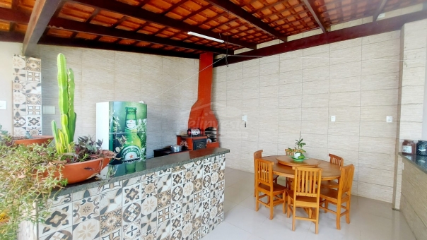 CASA NO BAIRRO VILA RICA 