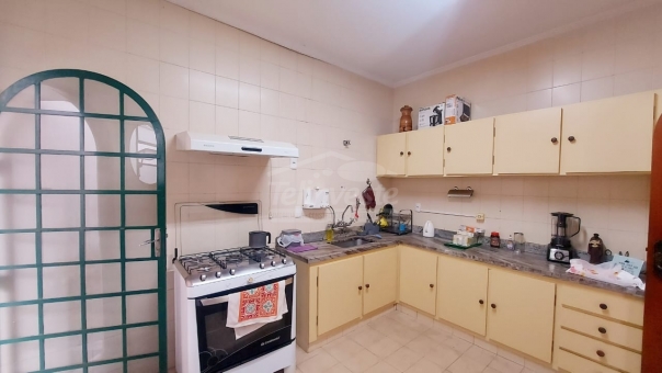 CASA NO BAIRRO MUARAMA