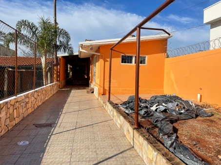 BARRAC&Atilde;O NO BAIRRO COIMBRAS