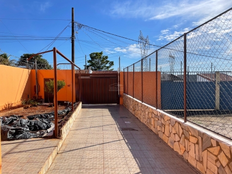 BARRAC&Atilde;O NO BAIRRO COIMBRAS