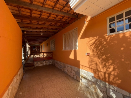 BARRAC&Atilde;O NO BAIRRO COIMBRAS