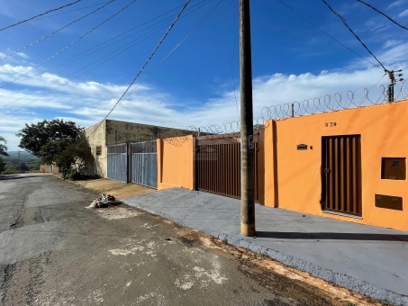 BARRAC&Atilde;O NO BAIRRO COIMBRAS