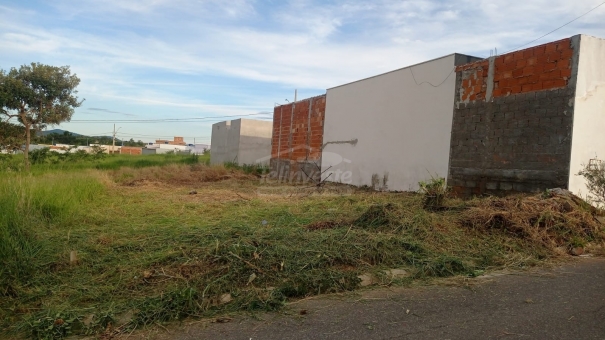 OPORTUNIDADE DE LOTE FLOREN&Ccedil;A 
