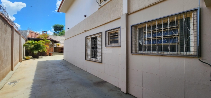 CASA LOCALIZADA NO CORA&Ccedil;&Atilde;O DE PASSOS