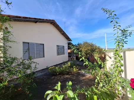 CASA NO JARDIM PLANALTO