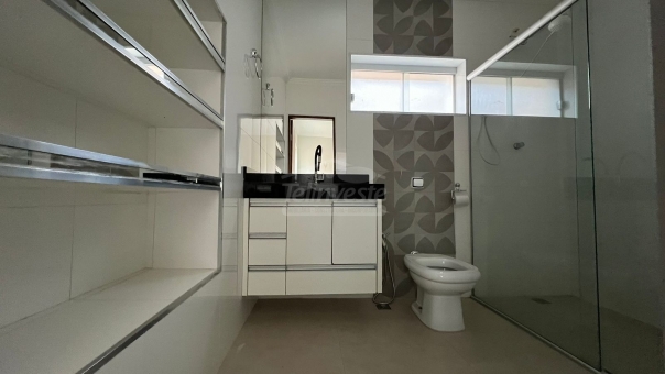 APARTAMENTO CENTRAL PROXIMO A IGREJA MATRIZ E ANTONIO CARLOS