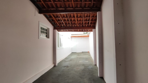 CASA NA BAR&Atilde;O DE PASSOS PROXIMO AO CENTRO