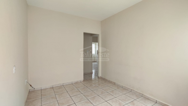 CASA NA BAR&Atilde;O DE PASSOS PROXIMO AO CENTRO