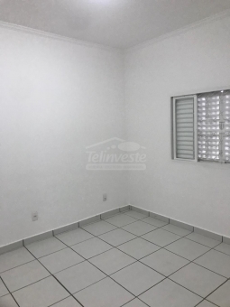 CASA A VENDA - JD FLAMBOYANT 