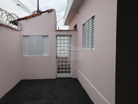 CASA A VENDA - JD FLAMBOYANT 