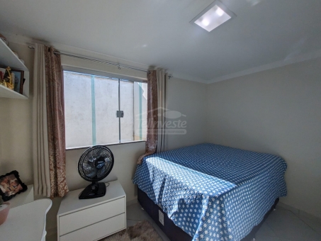 SOBRADO NA PENHA COM 2 RESIDENCIAS