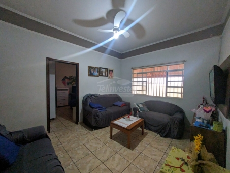 CASA NO BAIRRO BELA VISTA