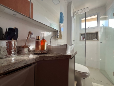 APARTAMENTO CENTRAL ALTO PADR&Atilde;O