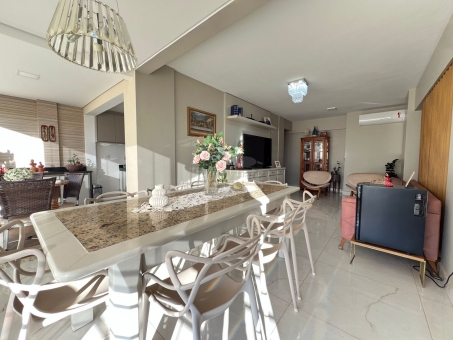 APARTAMENTO CENTRAL ALTO PADR&Atilde;O