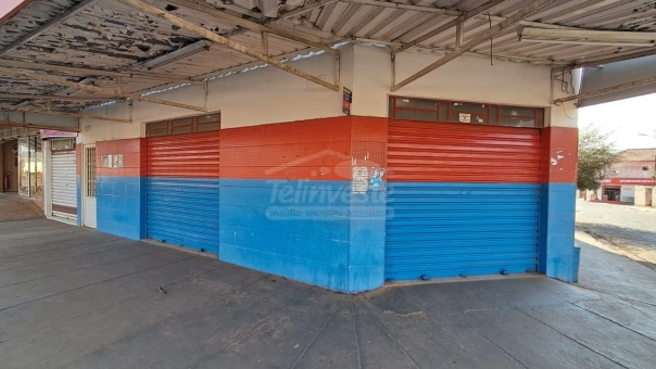 Barrac&atilde;o Comercial - Canjeranus