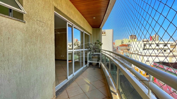 Excelente Apartamento - Centro