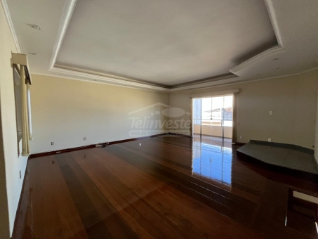 OPORTUNIDADE DE CASA REGI&Atilde;O CENTRAL