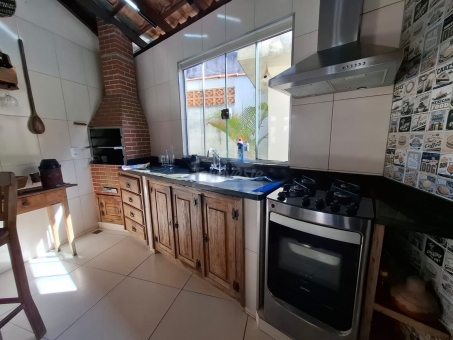 CASA NA AV. PO&Ccedil;OS DE CALDAS