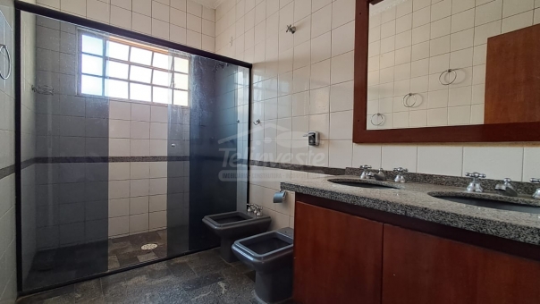 Excelente Casa - Centro