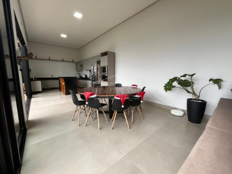 CASA NO BAIRRO NOVA PASSOS 