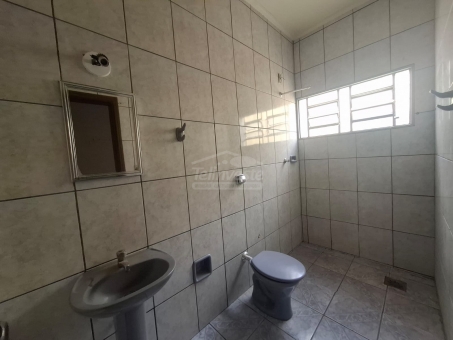 CASA NO BAIRRO ELDORADO