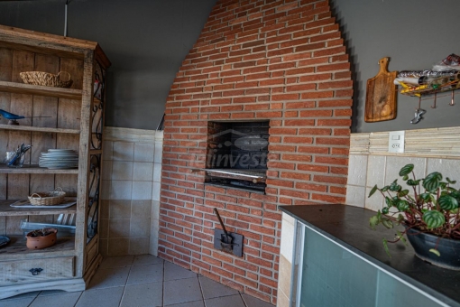 BEL&Iacute;SSIMA CASA EM FURNAS