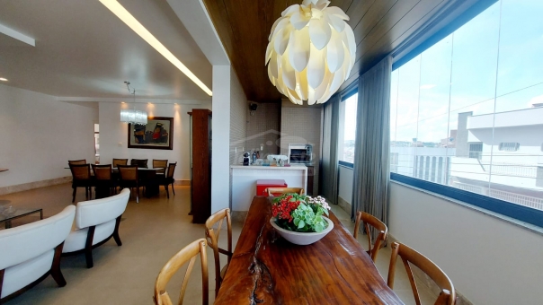 APARTAMENTO NO NO BAIRRO UMUARAMA- A POUCOS METRO DA AVENIDA DA MODA