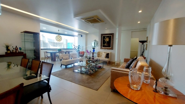 APARTAMENTO NO NO BAIRRO UMUARAMA- A POUCOS METRO DA AVENIDA DA MODA